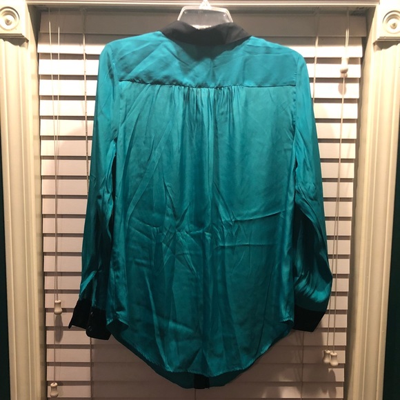 New Directions Teal Button-Up Blouse - Picture 2 of 4